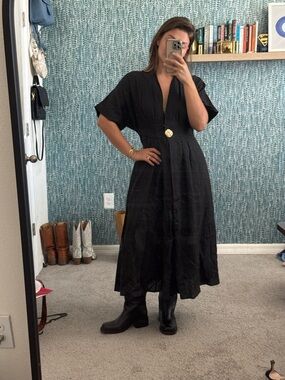 Exquise Tobie Button down Pleated Shirt Dress in Linen size Medium